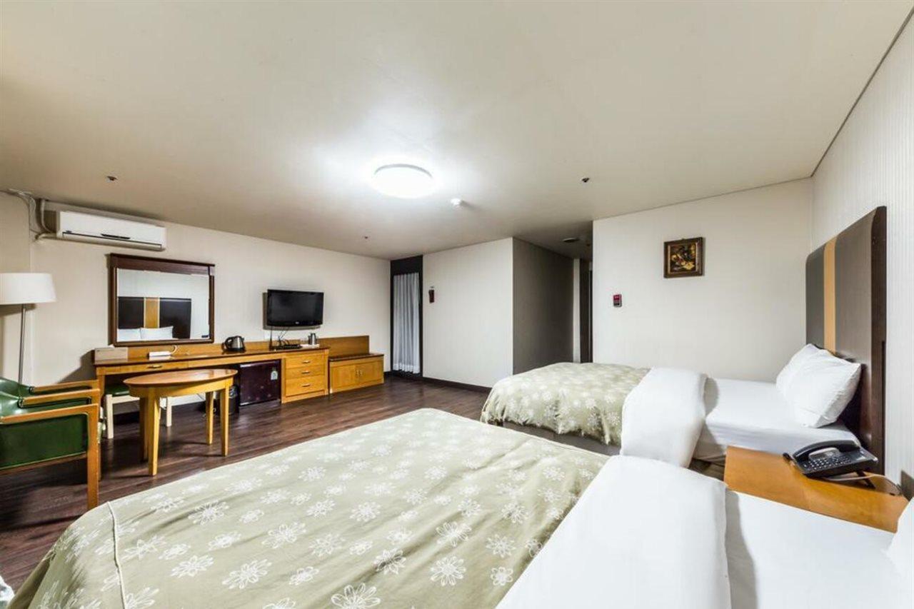 Victoria Hotel Сеул Екстериор снимка