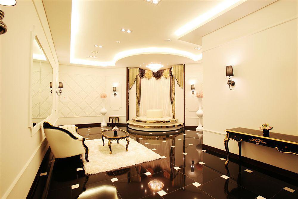 Victoria Hotel Сеул Екстериор снимка