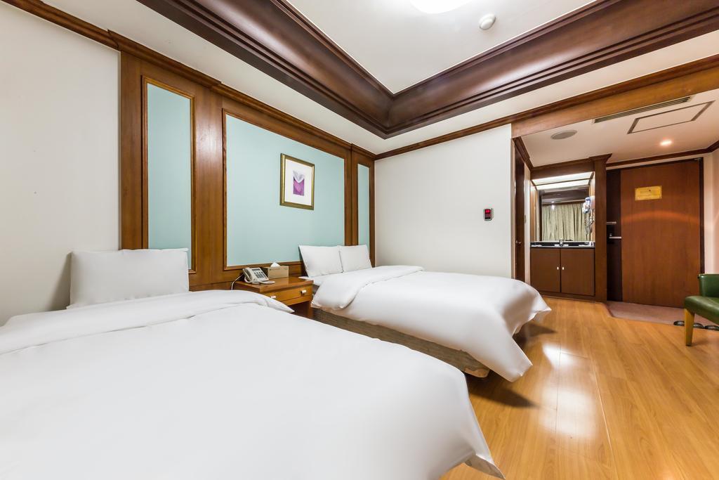 Victoria Hotel Сеул Екстериор снимка