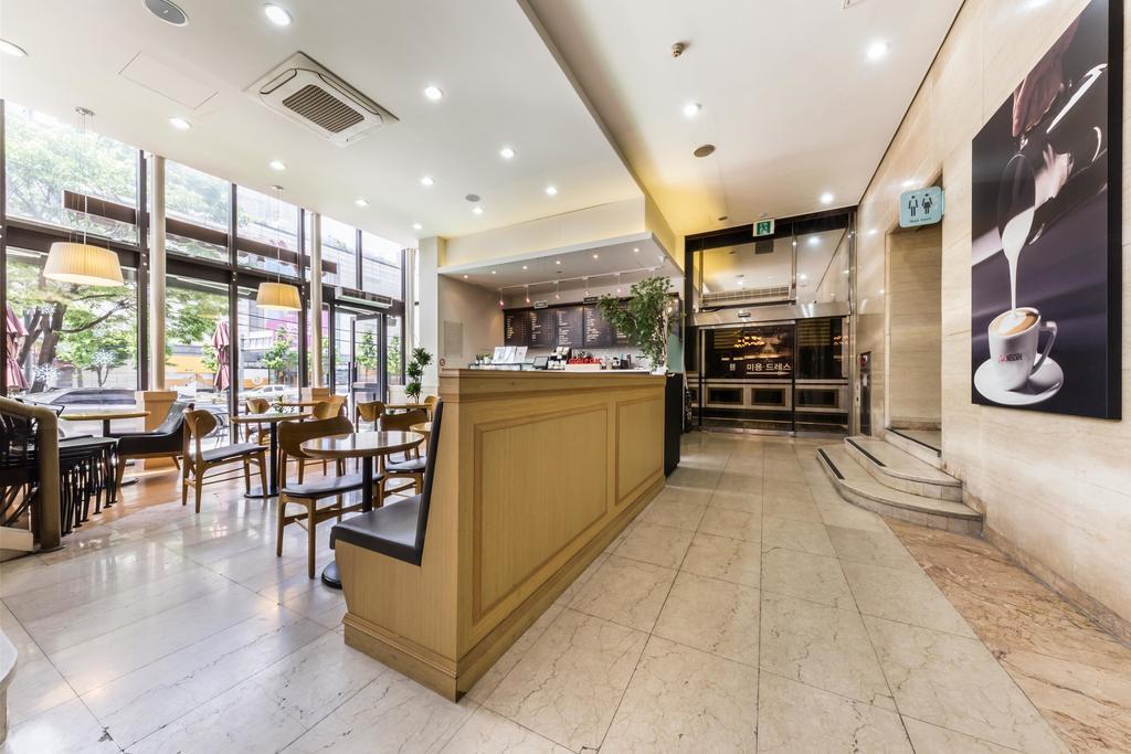 Victoria Hotel Сеул Екстериор снимка